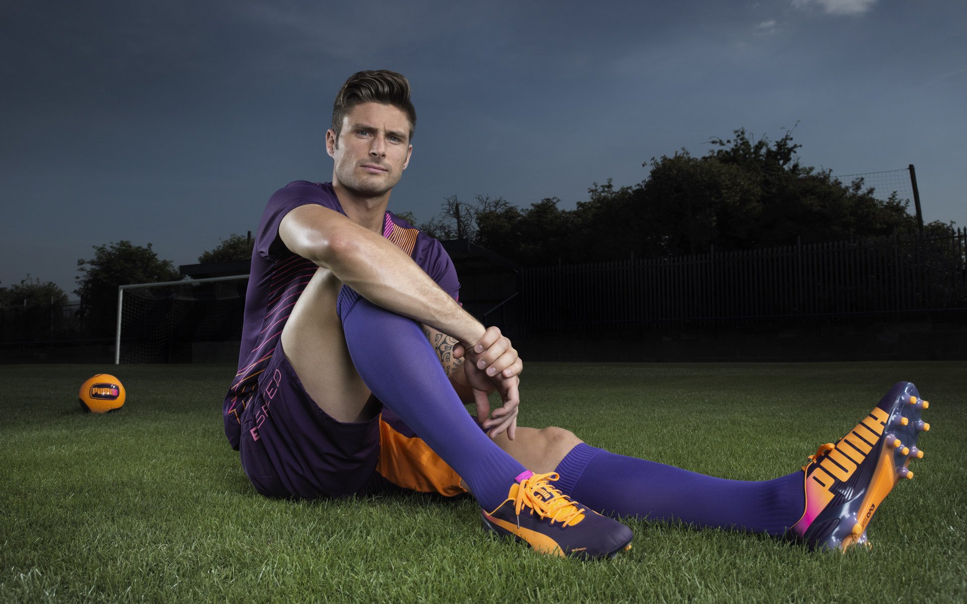 九游网游官网-法甲团队演绎：战术融合，精彩不断！，法甲冲突